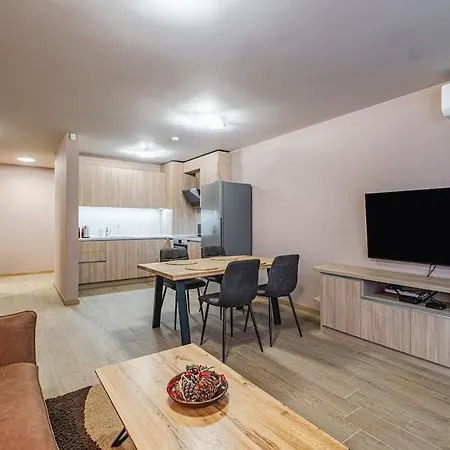 N Vaptsarov Sea Garden *