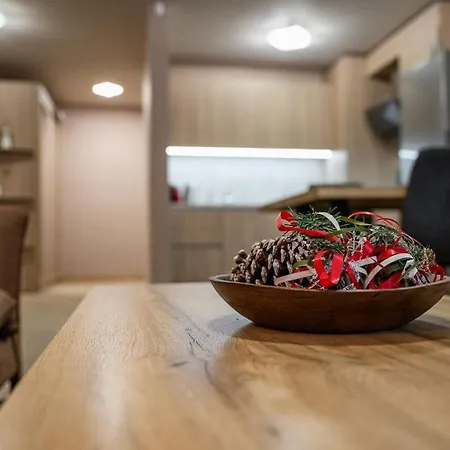 N Vaptsarov Sea Garden Апартаменты *