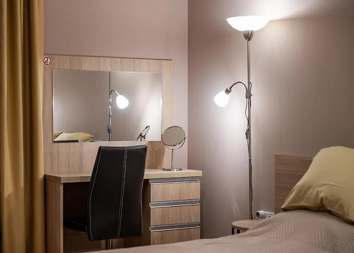 N Vaptsarov Sea Garden *