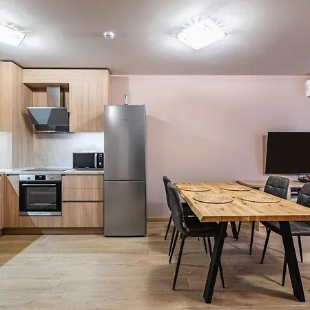Apartment N Vaptsarov Sea Garden