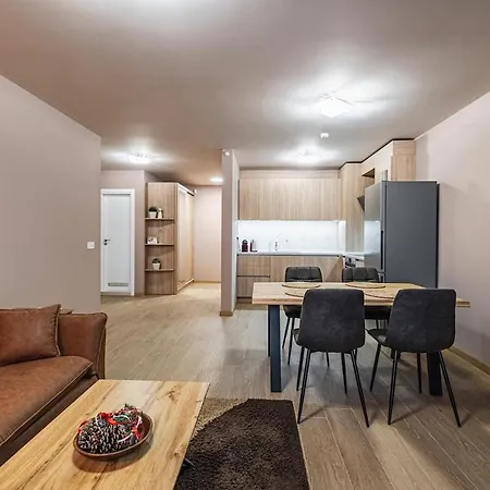 N Vaptsarov Sea Garden Apartment Varna
