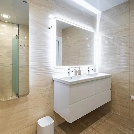 Apartment N Vaptsarov Sea Garden