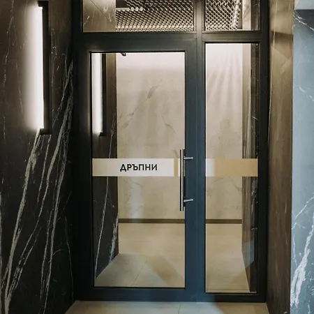 Appartement N Vaptsarov Sea Garden