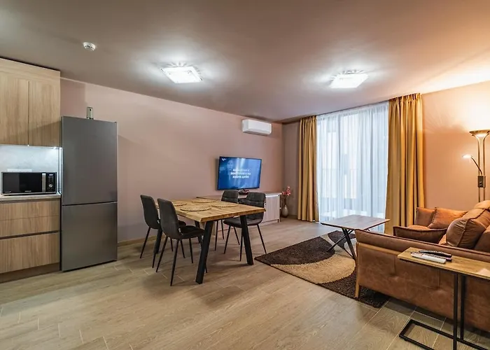 N Vaptsarov Sea Garden Apartment