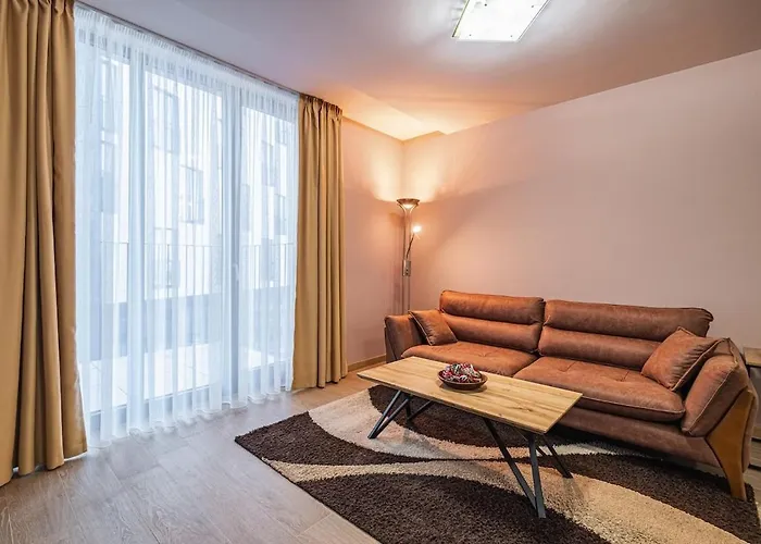 N Vaptsarov Sea Garden