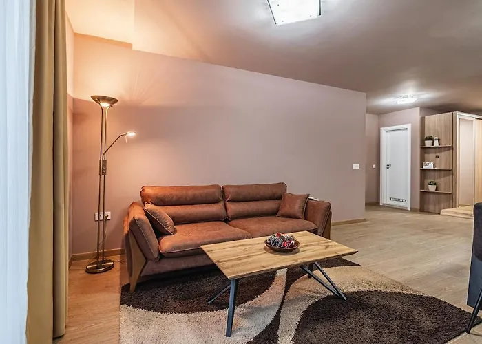 N Vaptsarov Sea Garden *